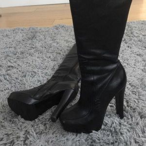 4” Calvin Klein leather boot